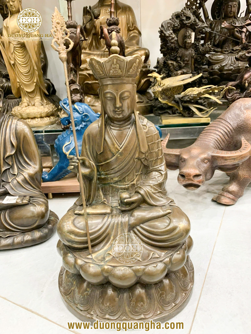 tượng địa tạng bồ tát