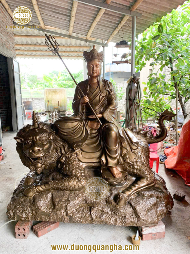 tượng địa tạng kích thước lớn